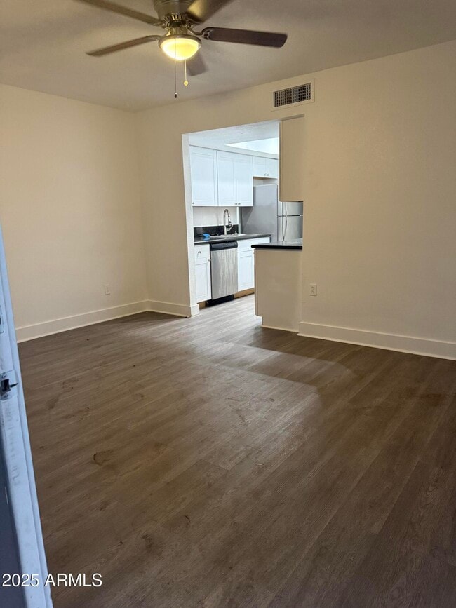 Building Photo - 18202 N Cave Creek Rd Unit 157 Rental