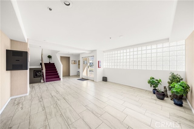 Photo - 335 S Sierra Madre Blvd