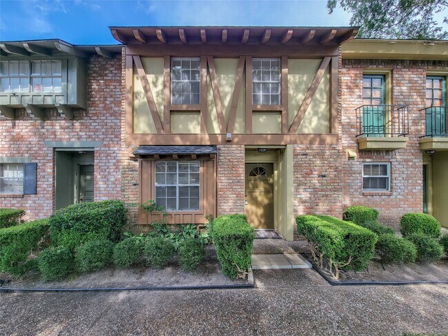 Building Photo - 14333 Memorial Dr Unit 50 Rental