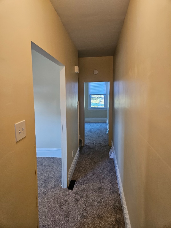 Photo - 1218A Valley St