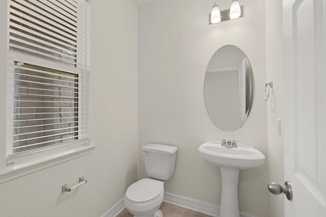 Photo - 4822 Hickory Deer Ln