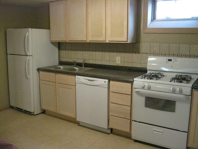 Photo - 2701 Delaware St SE