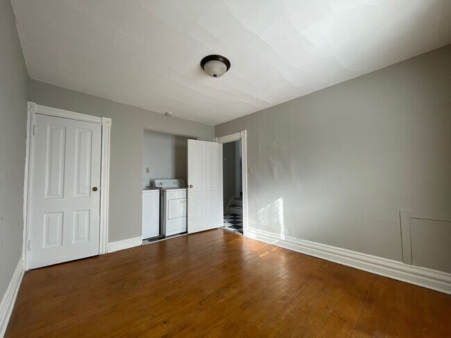 Photo - 365-367 Smith Ave N Unidad 367 Smith #2