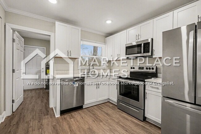 Photo - 316 Henry Aaron Ave SW