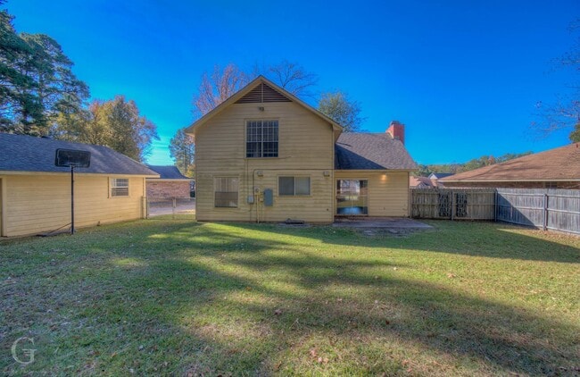 Photo - 4 Bedroom 2 bathroom