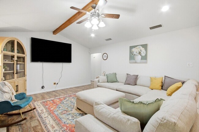Photo - 2842 Rex Allen Dr