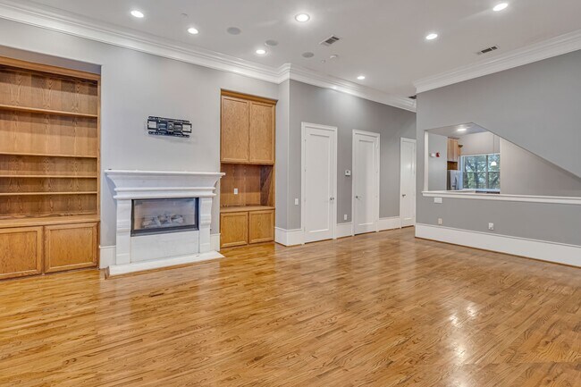 Photo - 1215 Rosedale St