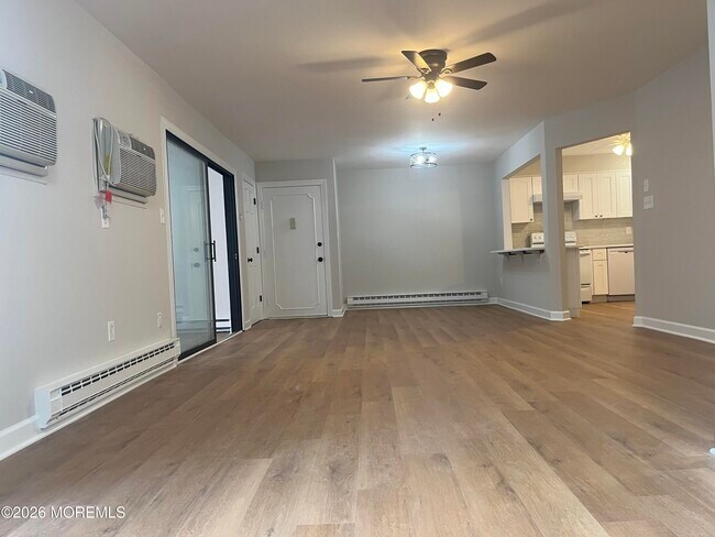 18 Lexington Ct