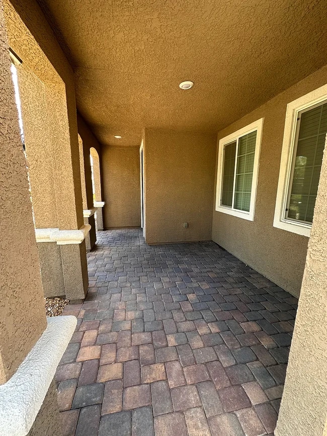 Photo - 3270 Trabia Ave