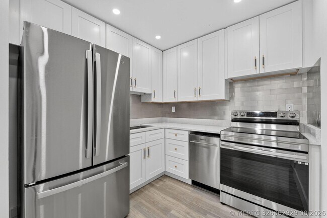 Photo - 17051 NE 35th Ave Unit 207