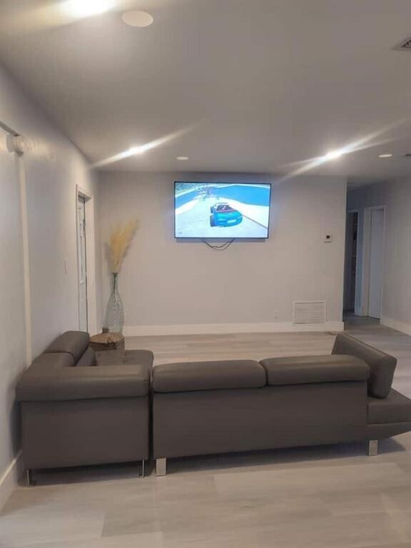 Photo - 231 SW 29th Ave