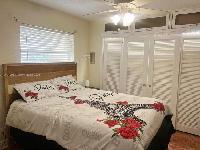 Photo - 4913 NW 47th Ave