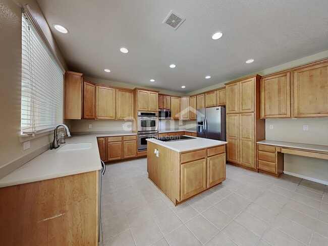 Photo - 1556 S Catawba Cir