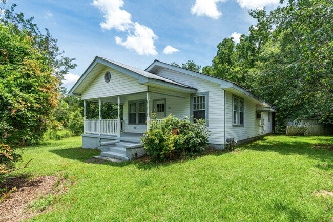 Photo - Spacious Hueytown Oasis – Country Feel, Ci...