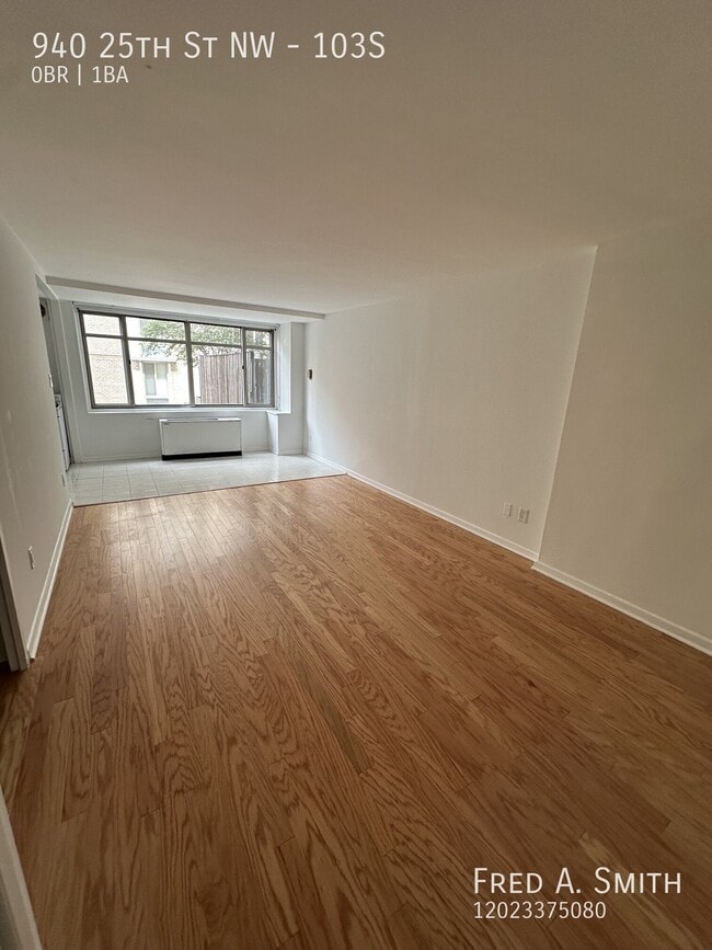 Photo - 940 25th St NW Unit 103S