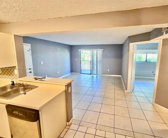 Photo - 301 Palm Way Condo Unit 304