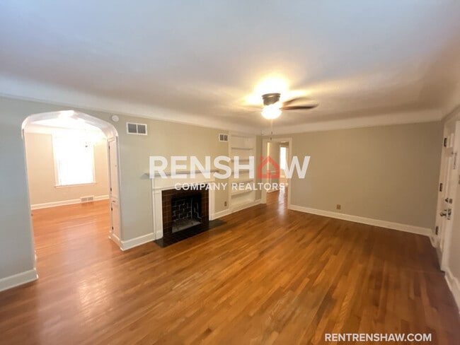 Photo - 244 Patterson St