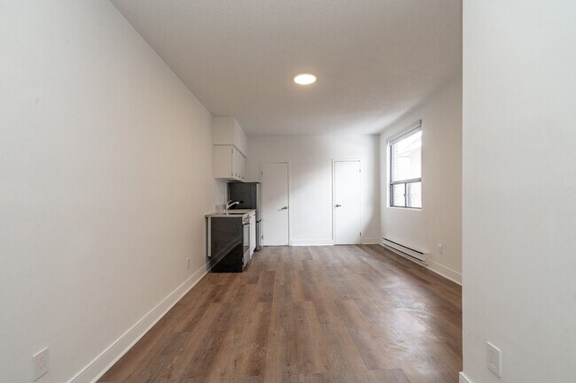 Photo - 28 Maynard Ave Unit 303