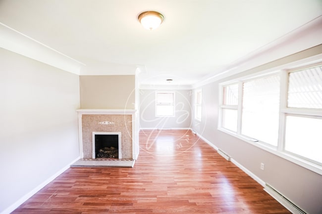 Photo - 3 bed 2 bath with over 1200 sq feet of space! Many updates! Garage included!