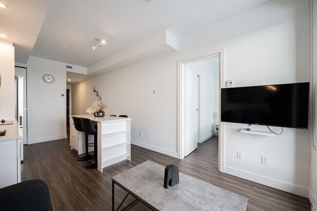 Photo - 1383 Av. Argyle Unit SI ID1261802P