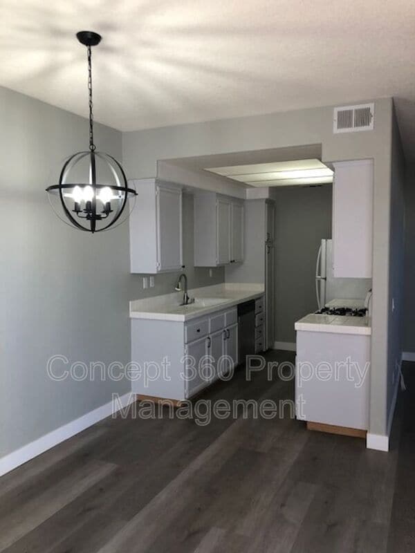 Photo - 21830 S VERMONT Ave