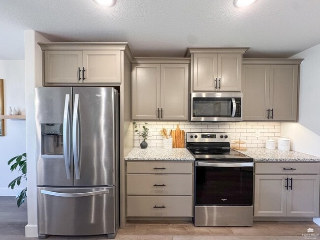4678 Pierce Dr