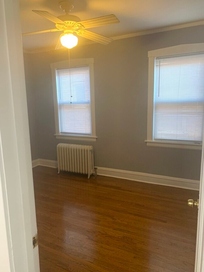 Photo - 4421 W Wrightwood Ave Unit 2