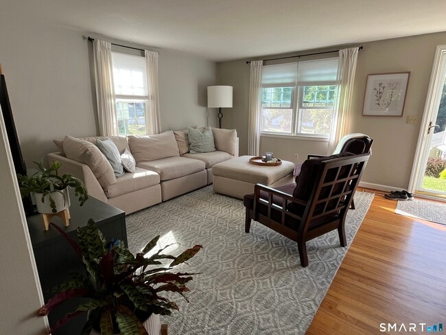 13 Boxwood Ln Unit 13