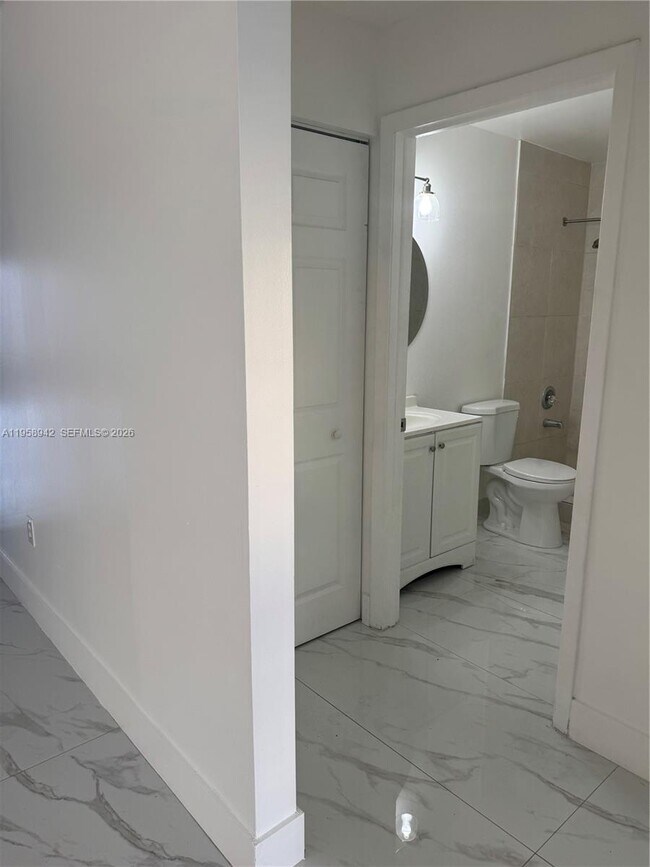 Photo - 8851 NW 119th St Unit 4404