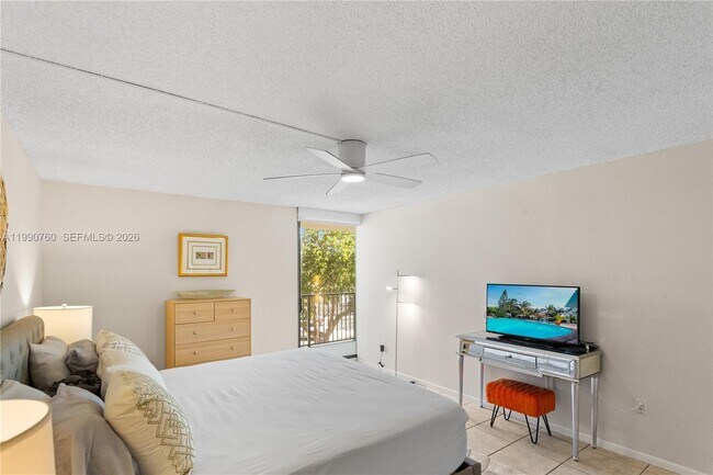 Photo - 1101 River Reach Dr Unit 209