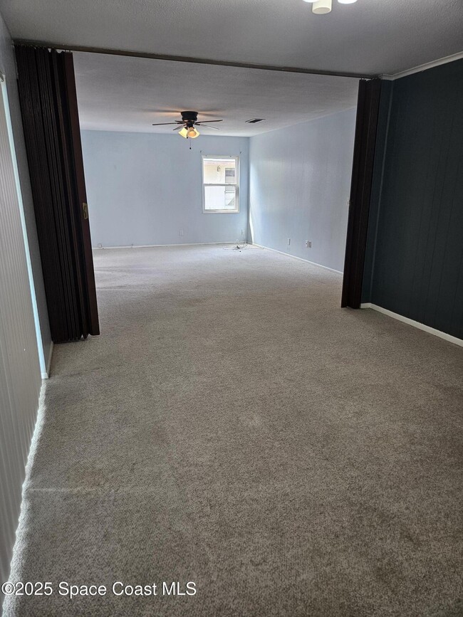 Photo - 955 Beechfern Ln