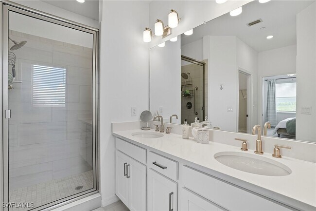 Building Photo - 11861 Venetian Lagoon Dr Rental