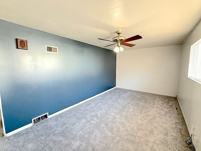 Photo - 4 Bedroom Home Near KU Med