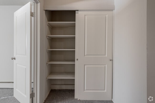 Almacenamiento de 1BR, 1BA