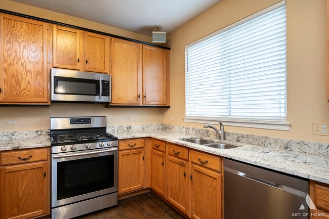 Photo - 2838 N Greenwood Ave