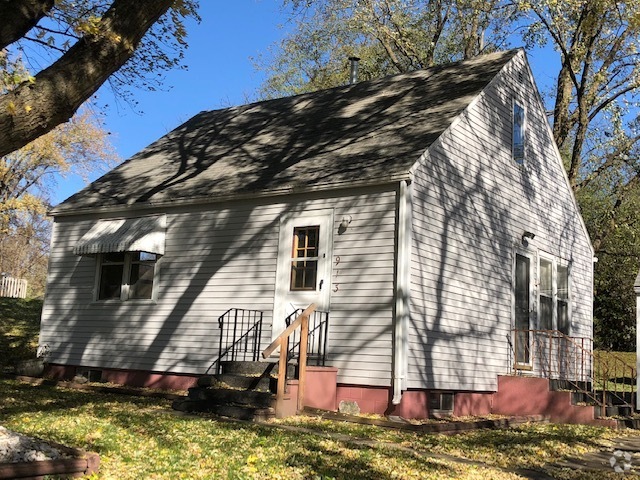 Building Photo - 913 S 3rd Ave Rental