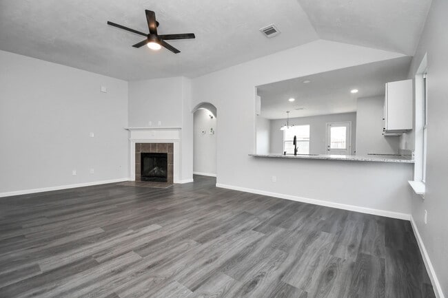 Photo - 21602 Ornella Cir