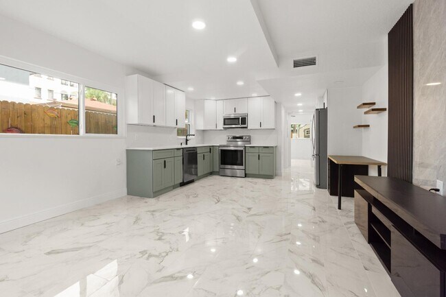 Photo - 3675 Gulf Blvd