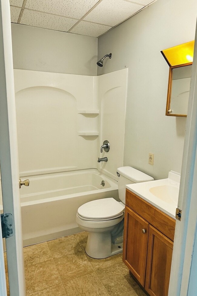 Photo - 325 Market St Unit 5