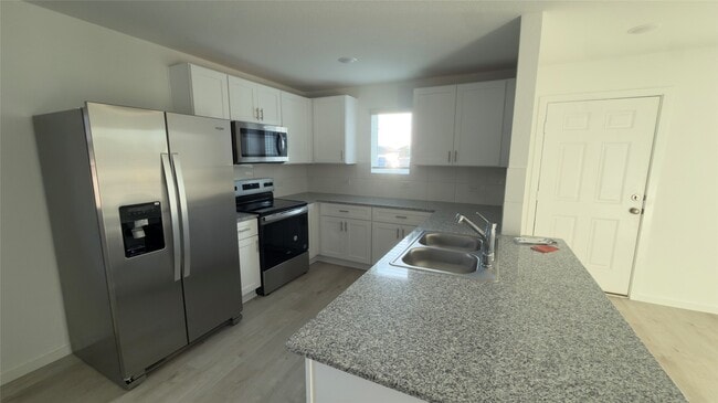 Building Photo - 30521 Bladnoch Ln