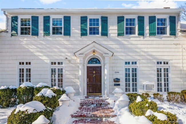 Photo - 1146 North Ave