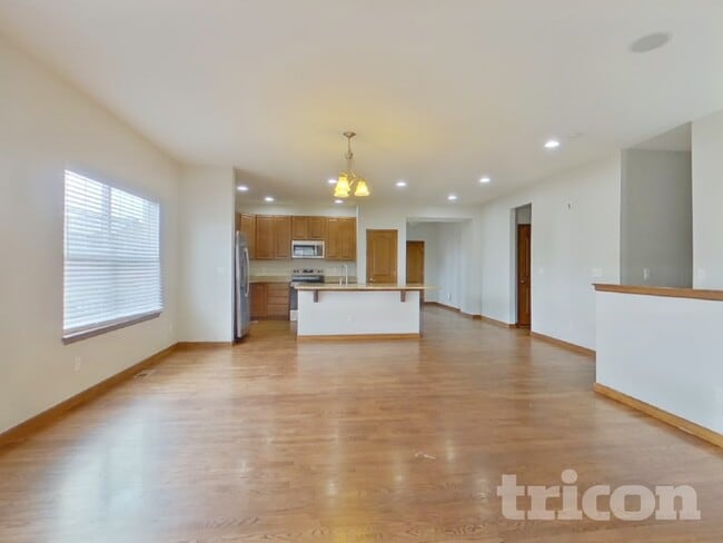 Photo - 6313 N Genoa Way