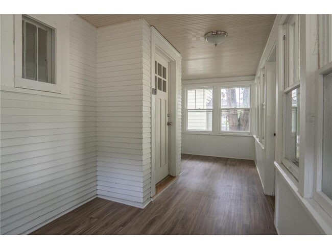 Photo - 1020 Wilson Ave