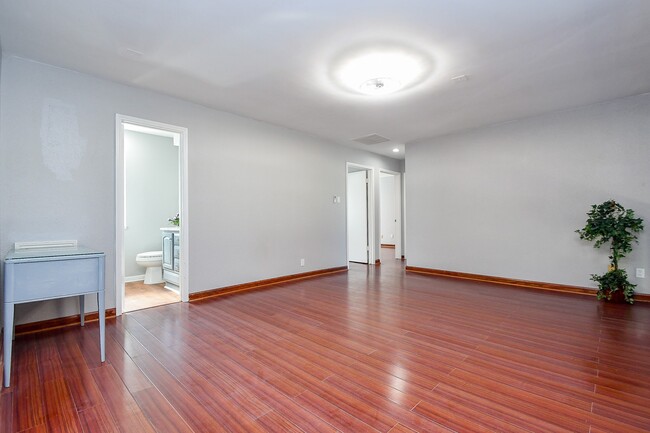 Photo - 11414 Chariot Dr