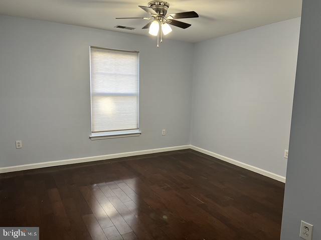 Photo - 605 N 44th St
