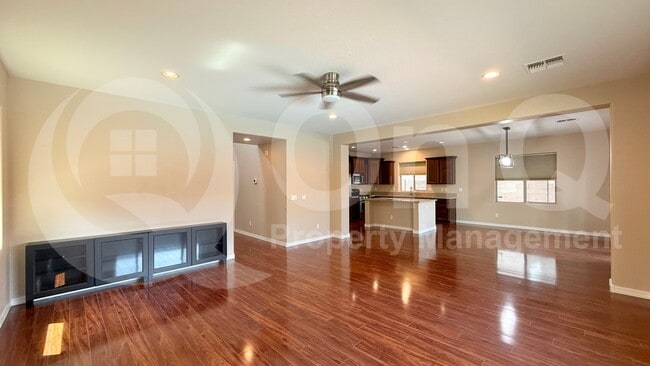 Photo - 1142 E Sourwood Dr