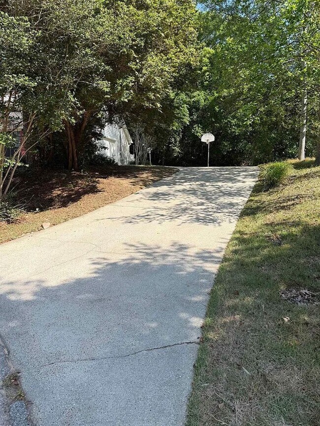 Photo - Beautiful Large home off of Mahan