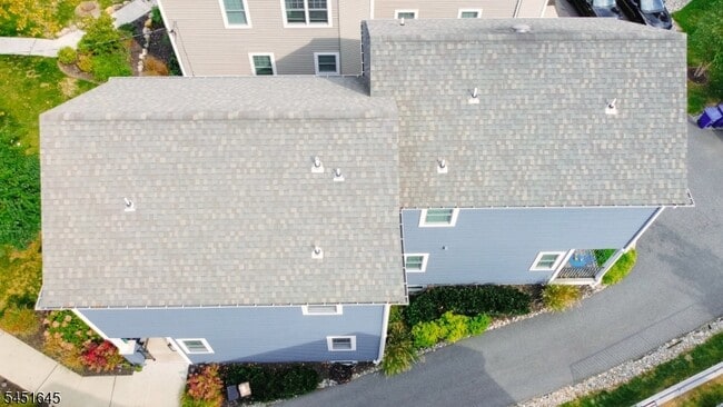 Photo - 156 Broad St Unidad A