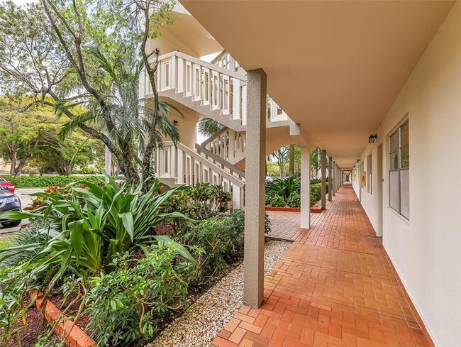 Photo - 3405 Bimini Ln Unidad N1