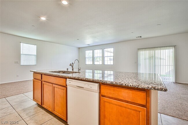 Photo - 166 Fulgora St